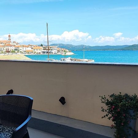 Apartment Roman بيتينا المظهر الخارجي الصورة