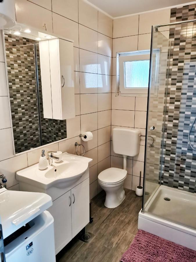 Apartment Roman بيتينا المظهر الخارجي الصورة